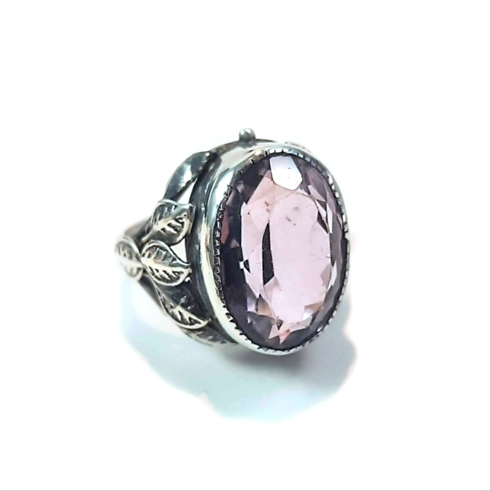 Vintage Sterling Silver Large Faceted Lilac Amethyst Ring